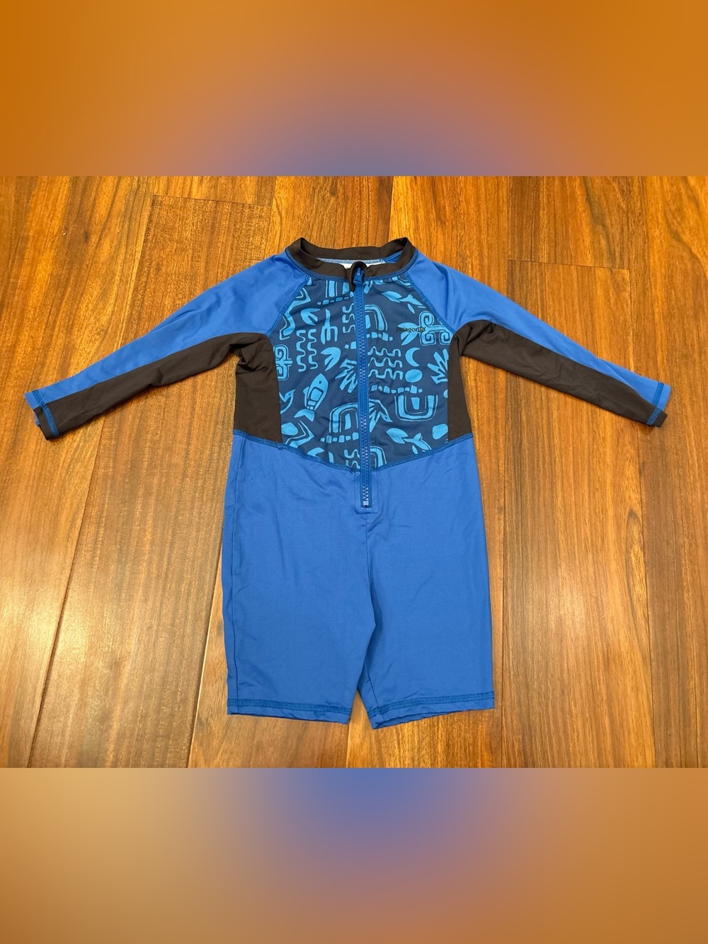 Patagonia blue/black long sleeve rashguard bathing suit with front zipper